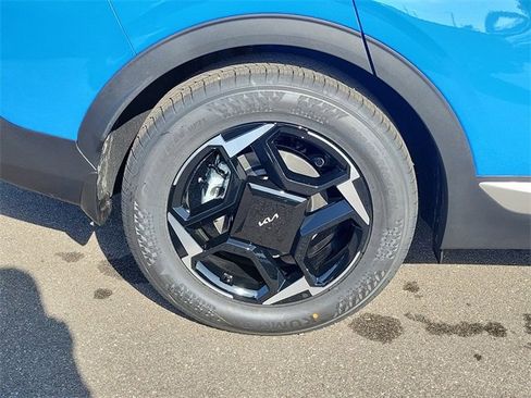 New 2026 Kia Sportage EX image 41