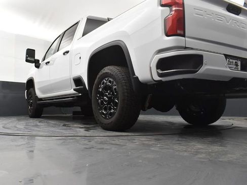 Used 2024 Chevrolet Silverado 3500 LT w/ Z71 Sport Edition AWD/4WD image 22