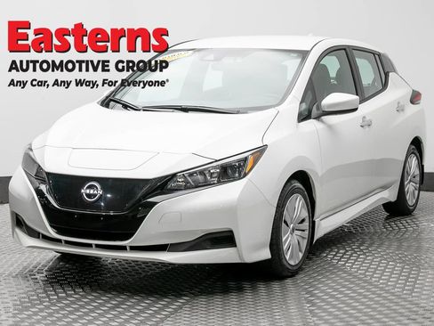 Used 2023 Nissan Leaf S FWD image 1