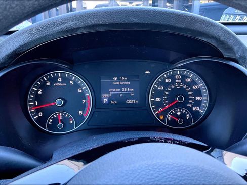 Used 2020 Kia Optima LX image 24