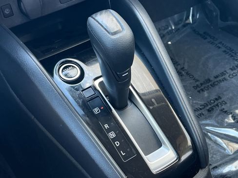 Used 2025 Nissan Versa SV image 21