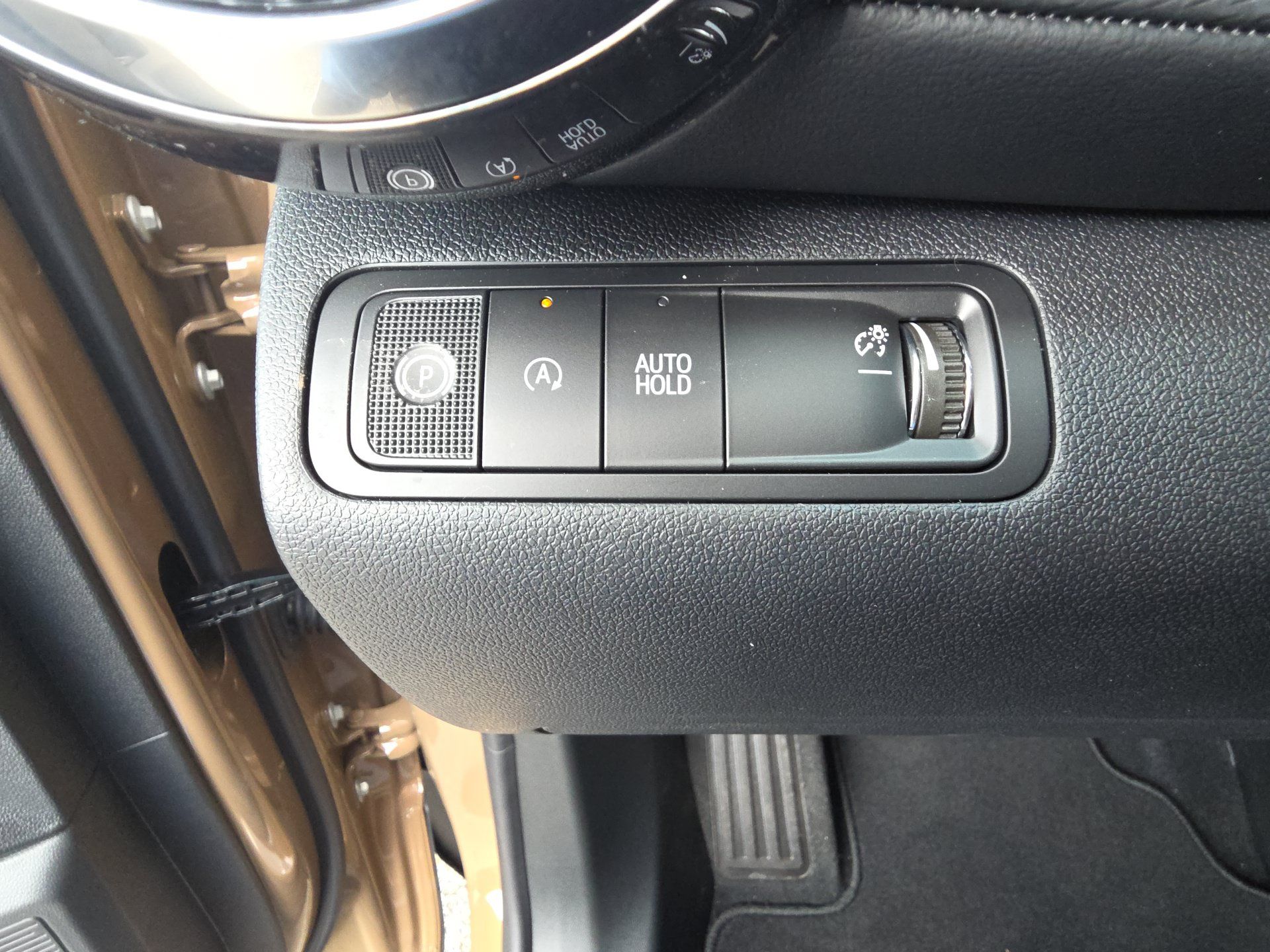 New 2027 Chevrolet Equinox LT w/ Convenience Package II FWD image 20