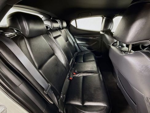 Used 2024 MAZDA MAZDA3 s image 24