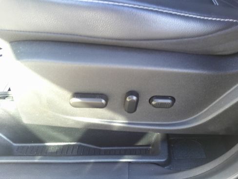 Used 2018 Ford Escape SEL image 14