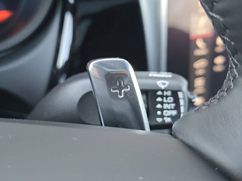 New 2026 Porsche Macan S image 25