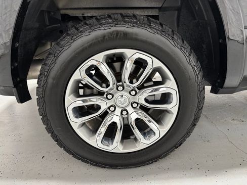 Used 2022 RAM 1500 Laramie AWD/4WD image 65