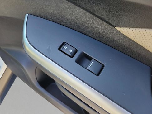 Used 2015 Honda CR-V Touring image 20