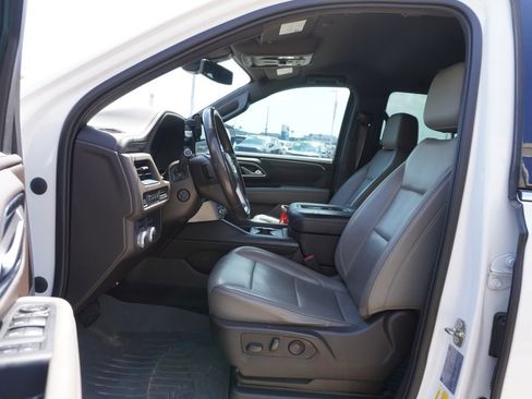 Used 2021 GMC Yukon SLT w/ SLT Luxury Package AWD/4WD image 7