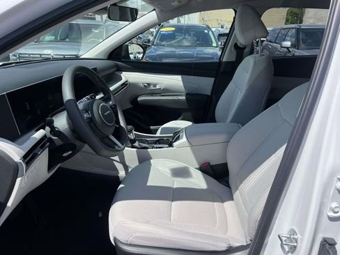 Used 2026 Hyundai Tucson SEL AWD/4WD image 16