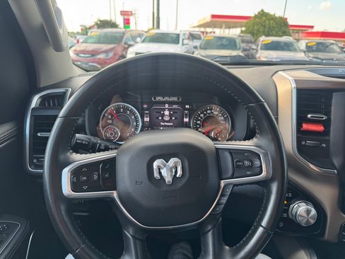 Used 2022 RAM 1500 Laramie AWD/4WD image 27