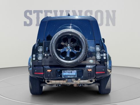 Used 2023 Land Rover Defender 110 X AWD/4WD image 4