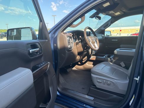 Used 2019 GMC Sierra 1500 SLT w/ SLT Premium Package image 8