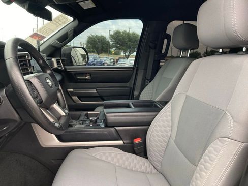 Used 2025 Toyota Tundra SR5 AWD/4WD image 7