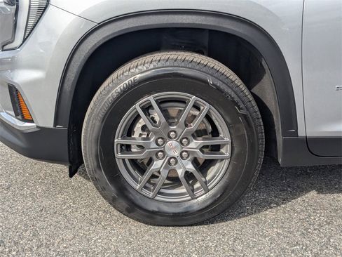 Certified 2025 GMC Acadia Elevation image 10