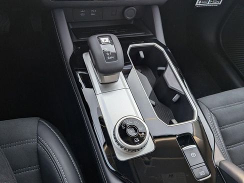New 2026 Mitsubishi Outlander SE AWD/4WD image 19