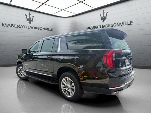 Used 2025 GMC Yukon XL Denali AWD/4WD image 29