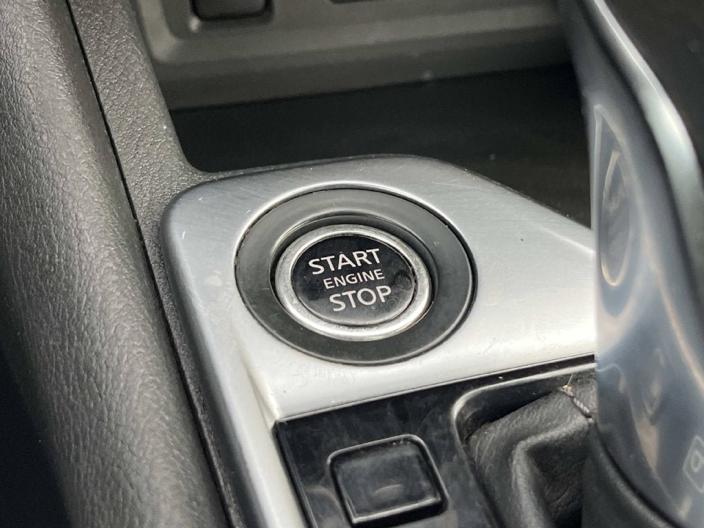 Used 2024 Nissan Sentra SV FWD image 15