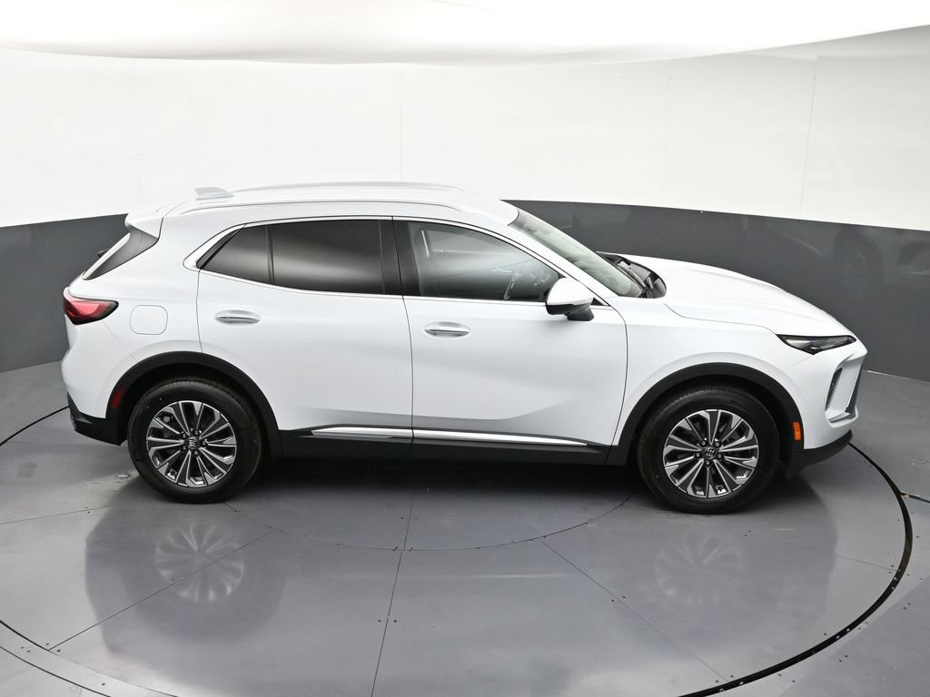 Certified 2026 Buick Envision Preferred AWD/4WD image 17