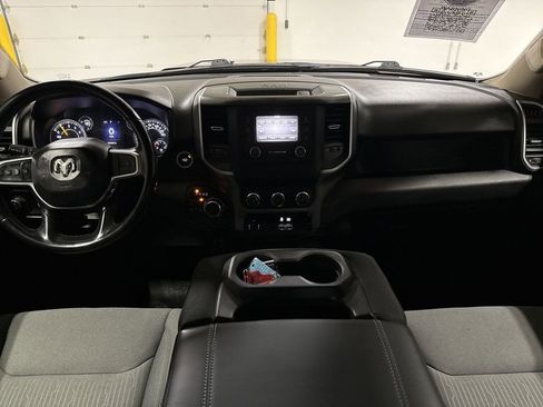 Used 2020 RAM 1500 Big Horn AWD/4WD image 10
