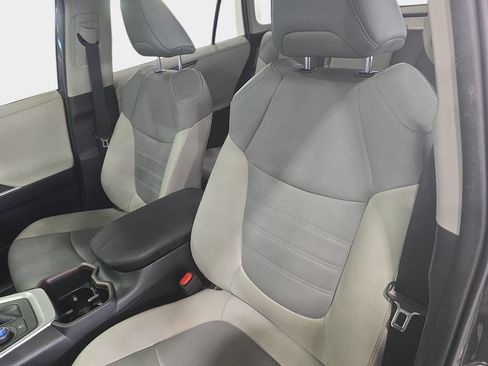 Used 2023 Toyota RAV4 Limited AWD/4WD image 21