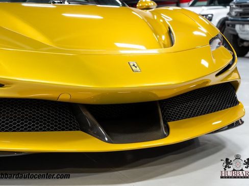Used 2024 Ferrari SF90 Spider AWD/4WD image 32