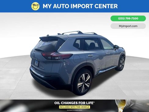 Used 2023 Nissan Rogue SL AWD/4WD image 4