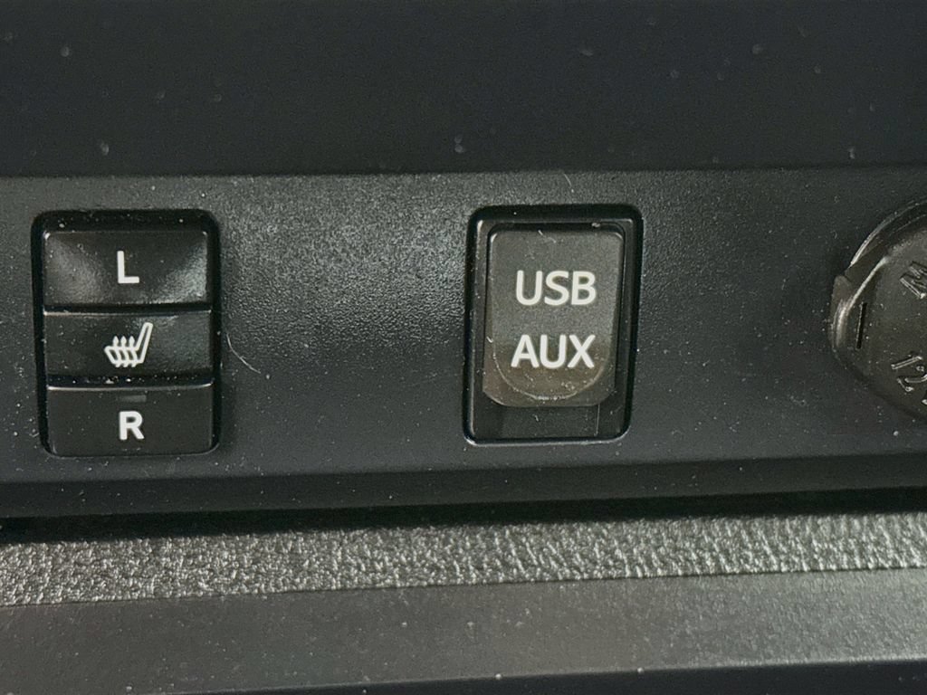 Used 2017 Toyota Tundra SR5 AWD/4WD image 21