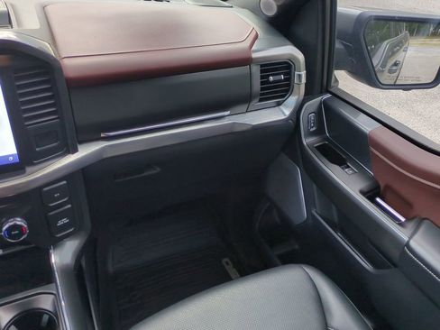 Used 2022 Ford F150 Lariat w/ Equipment Group 502A High image 17