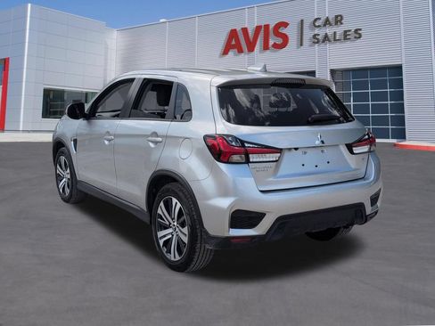 Used 2025 Mitsubishi Outlander Sport SE AWD/4WD image 9