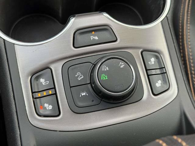 Used 2022 GMC Terrain AT4 w/ Tech Package AWD/4WD image 30