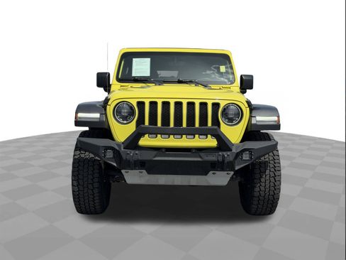 Used 2023 Jeep Wrangler Unlimited Rubicon w/ LED Lighting Group AWD/4WD image 2