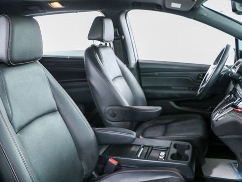 Used 2023 Honda Odyssey Sport image 28