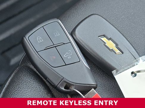 Used 2024 Chevrolet Silverado 3500 W/T image 33