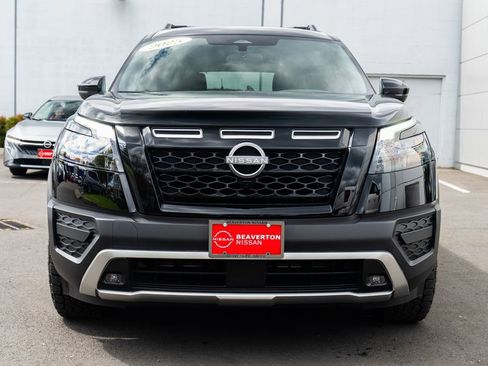 Used 2025 Nissan Pathfinder Rock Creek AWD/4WD image 2