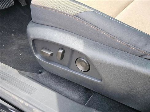 New 2026 Chevrolet Equinox ACTIV FWD image 3