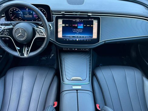 Used 2025 Mercedes-Benz E 350 E 350 image 18