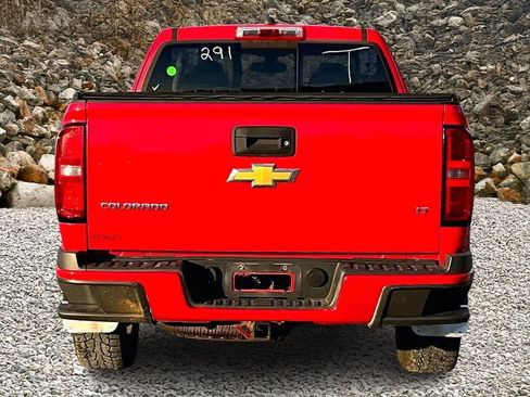 Used 2016 Chevrolet Colorado LT w/ LT Convenience Package image 4