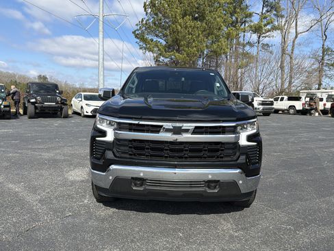 Used 2025 Chevrolet Silverado 1500 LT w/ All Star Edition Plus image 2