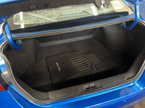 Used 2024 Nissan Sentra SV FWD image 25