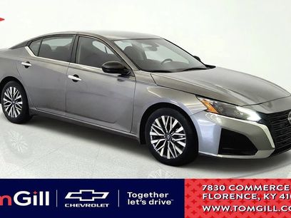 Used 2024 Nissan Altima 2.5 SV