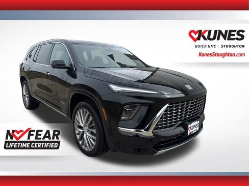 Used 2025 Buick Enclave Avenir w/ Trailering Package, 5000 lbs. AWD/4WD image 4