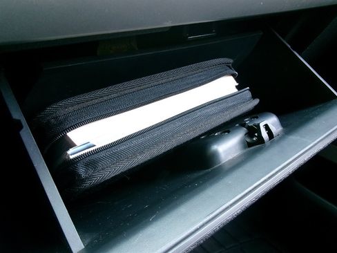 Used 2010 Ford F150 Lariat AWD/4WD image 33