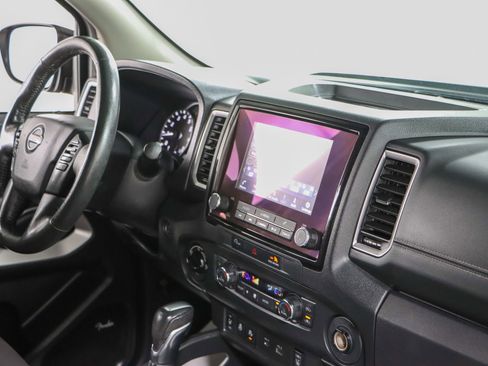 Used 2023 Nissan Frontier SV w/ SV Convenience Package AWD/4WD image 28