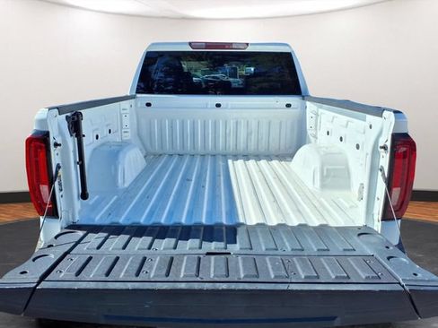 Certified 2024 GMC Sierra 1500 SLT AWD/4WD image 21
