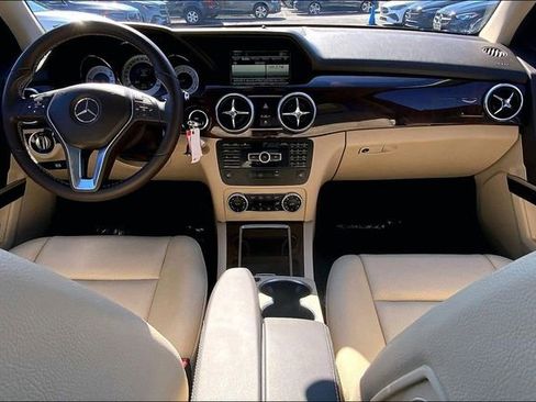 Used 2014 Mercedes-Benz GLK 350 4MATIC image 12