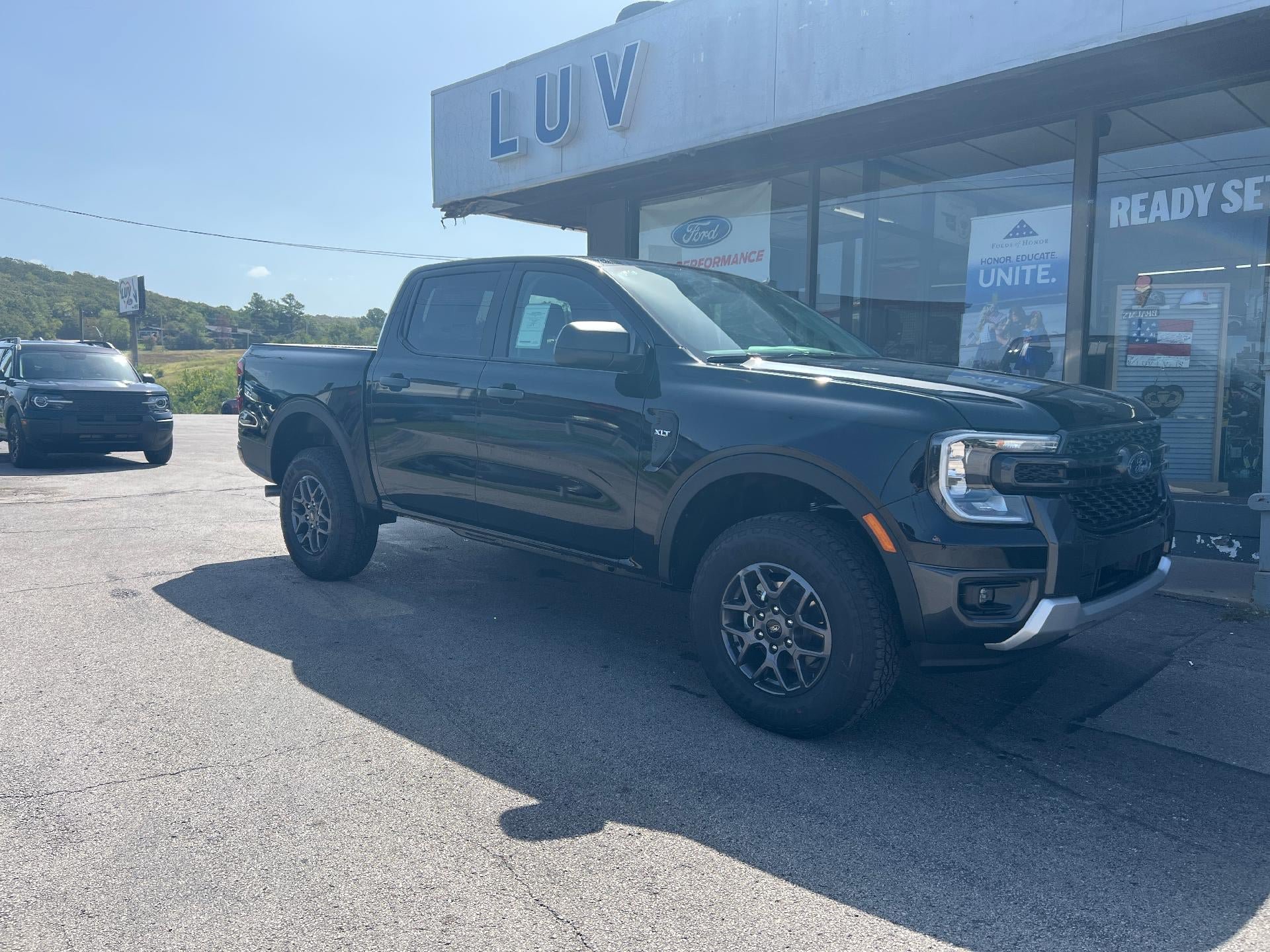 New 2026 Ford Ranger XLT w/ Convenience Package AWD/4WD image 1