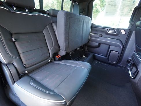 Used 2024 GMC Sierra 1500 AT4X AWD/4WD image 31