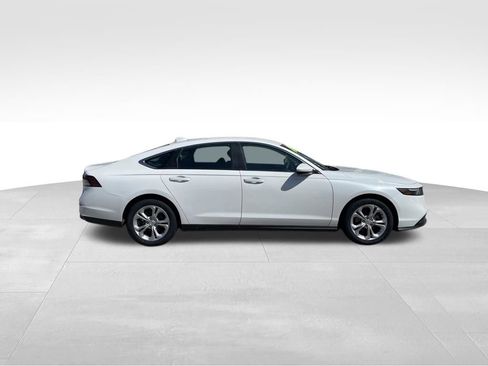 Used 2024 Honda Accord LX image 4