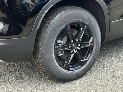 New 2025 Chevrolet Blazer LT w/ Midnight/Sport Edition image 6