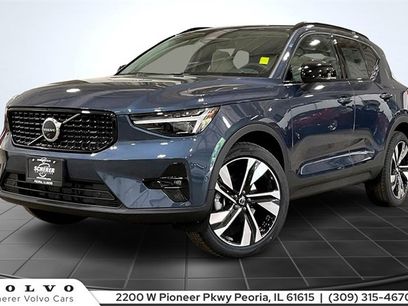 New 2026 Volvo XC40 B5 Ultra w/ Climate Package